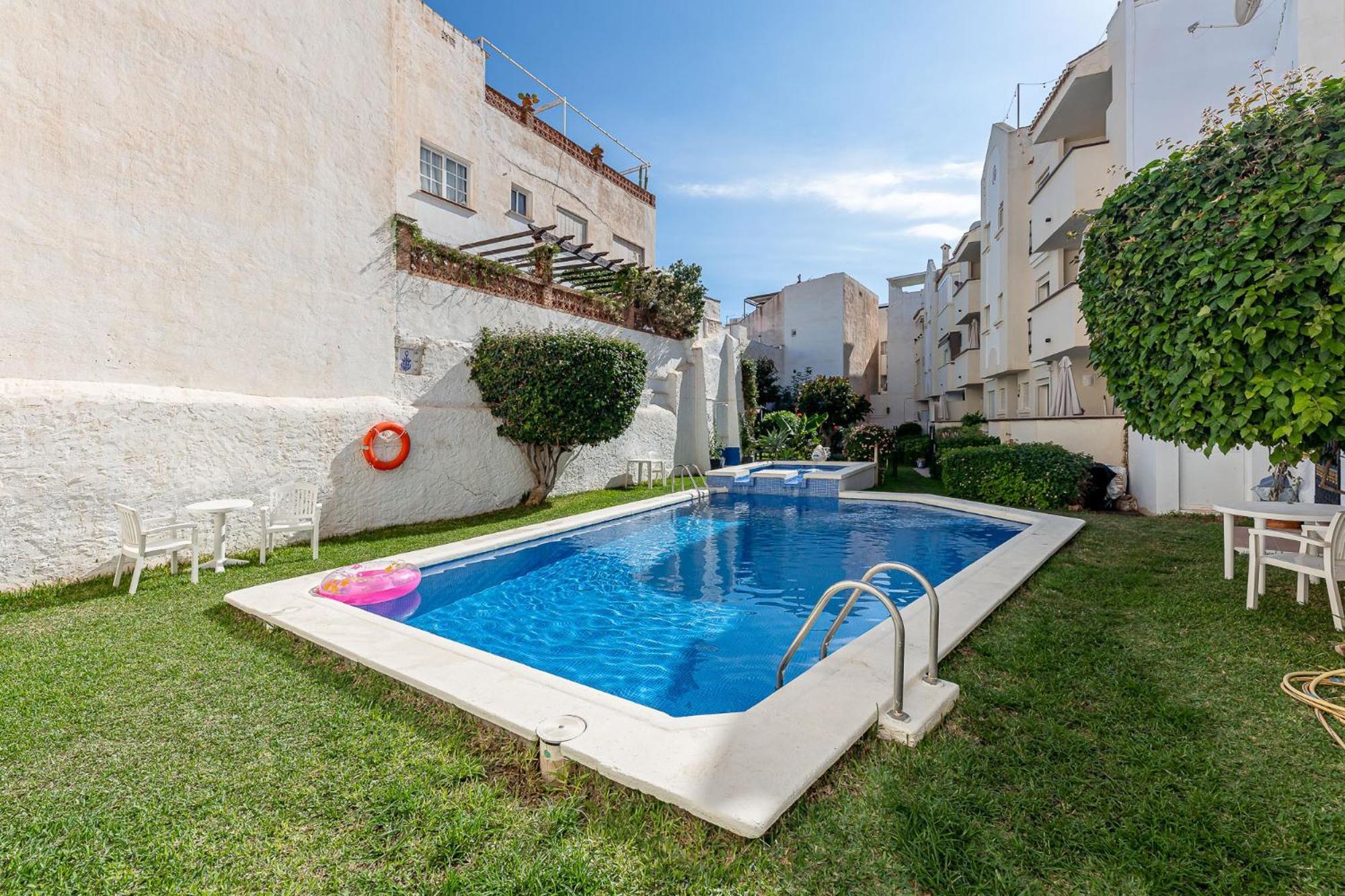 Apartament 797 - Piso 3 En La Carihuela Con Piscina